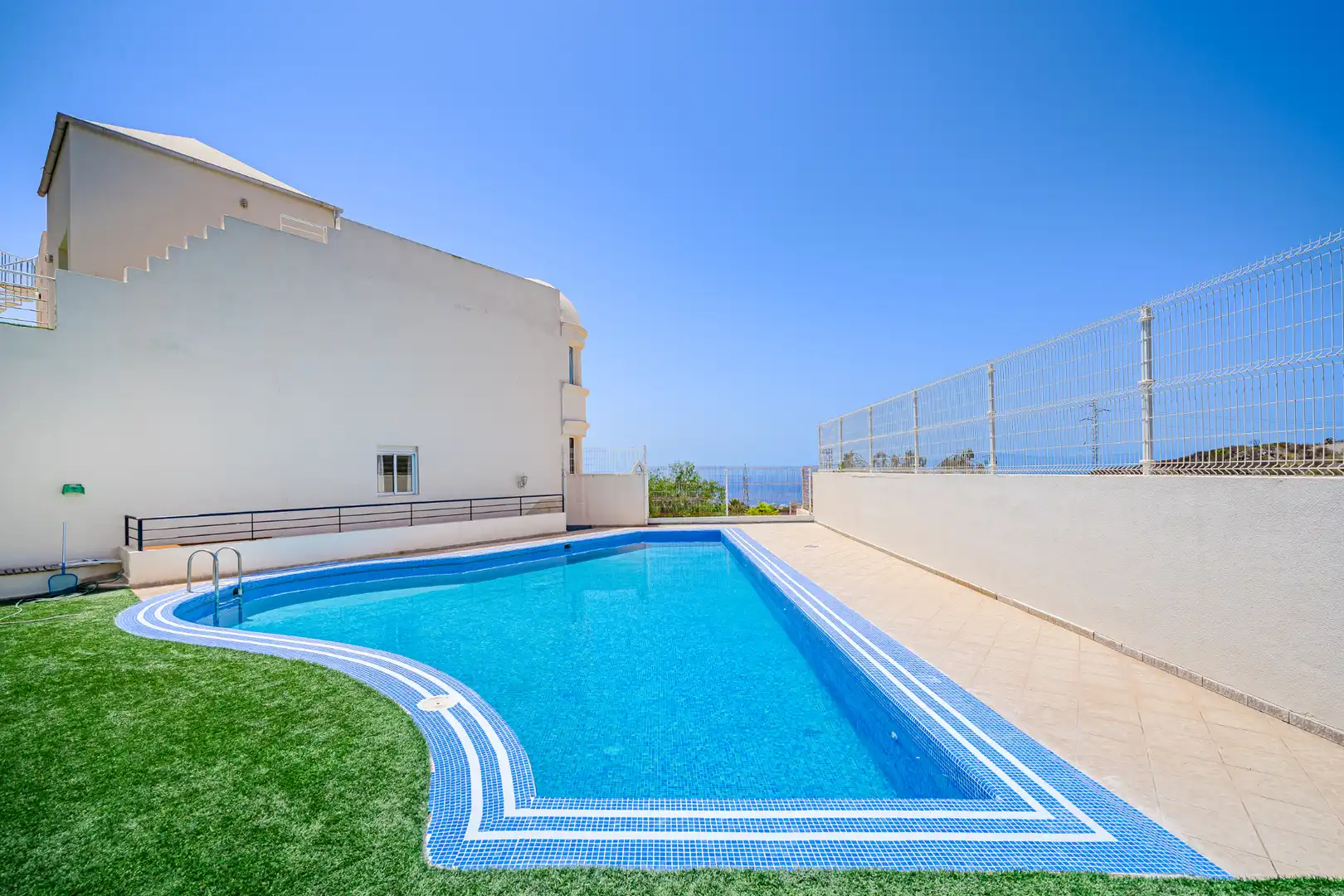 Piscina de Casa adosada en venta en Arona con Jardín privado, Terraza y Trastero