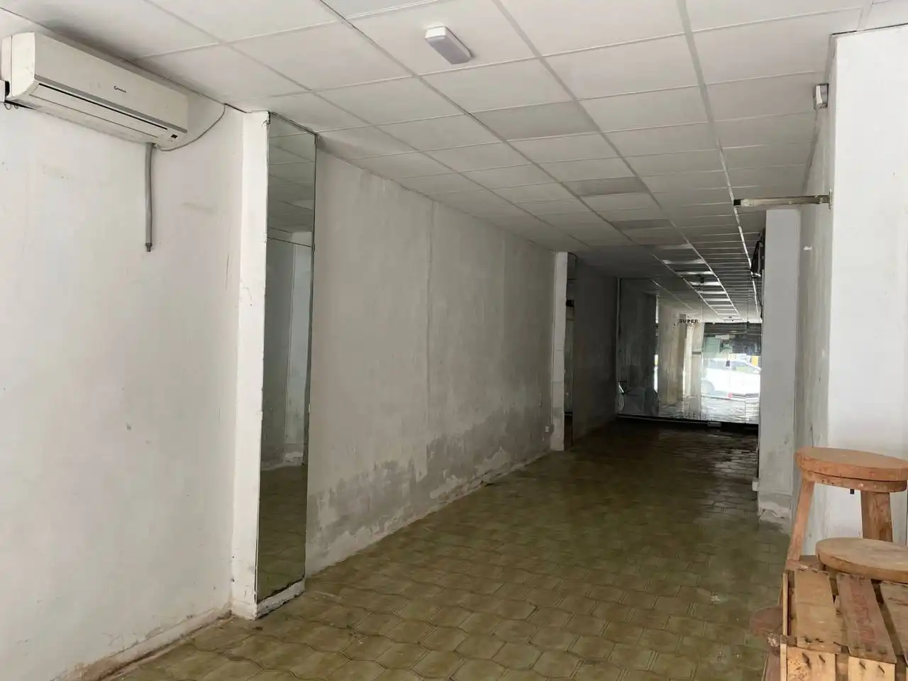 Business premises for sale in Calle Borrull, imagen 8