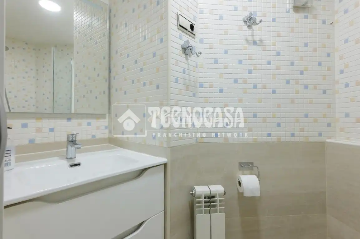 Badezimmer von Wohnung zum Verkauf in Primera Fase - Nuevo Tres Cantos