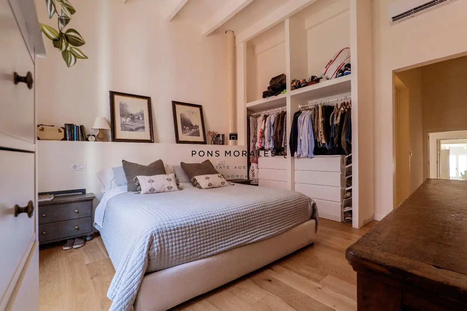 Schlafzimmer von Haus oder Chalet zum Verkauf in Alaior mit Klimaanlage, Heizung und Privatgarten