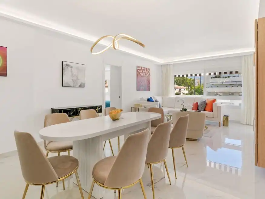 Apartament amb piscina en venda a Nueva Andalucía, imagen 5