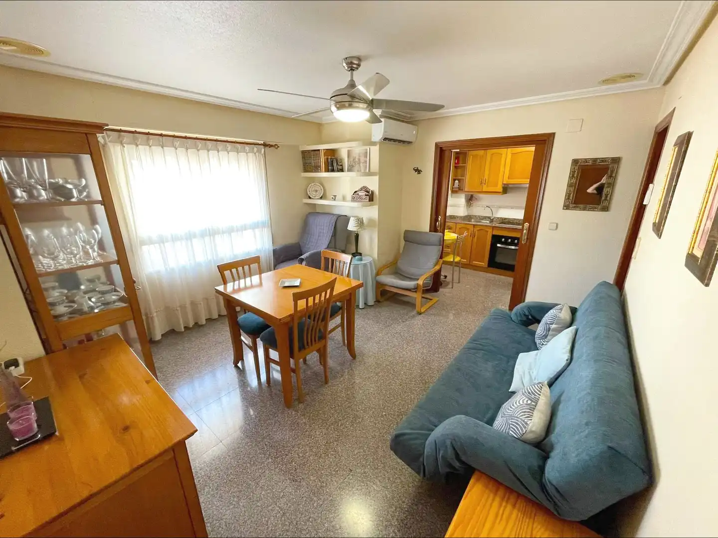 Living room of Flat for rent in Elche / Elx  with Air Conditioner, Heating and Furnished
