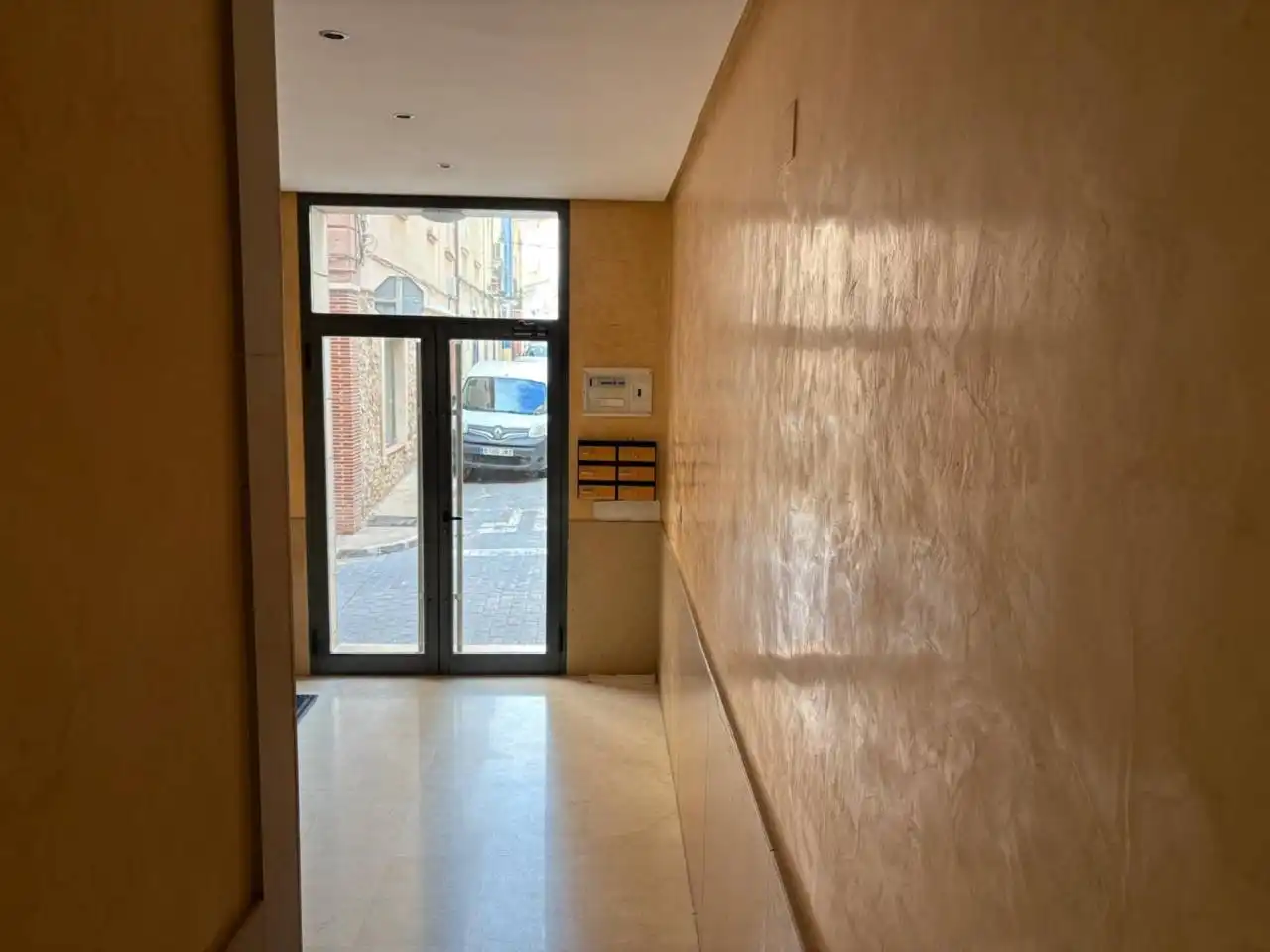 Maisonette zum Verkauf in Castalla mit Klimaanlage, Heizung und Terrasse