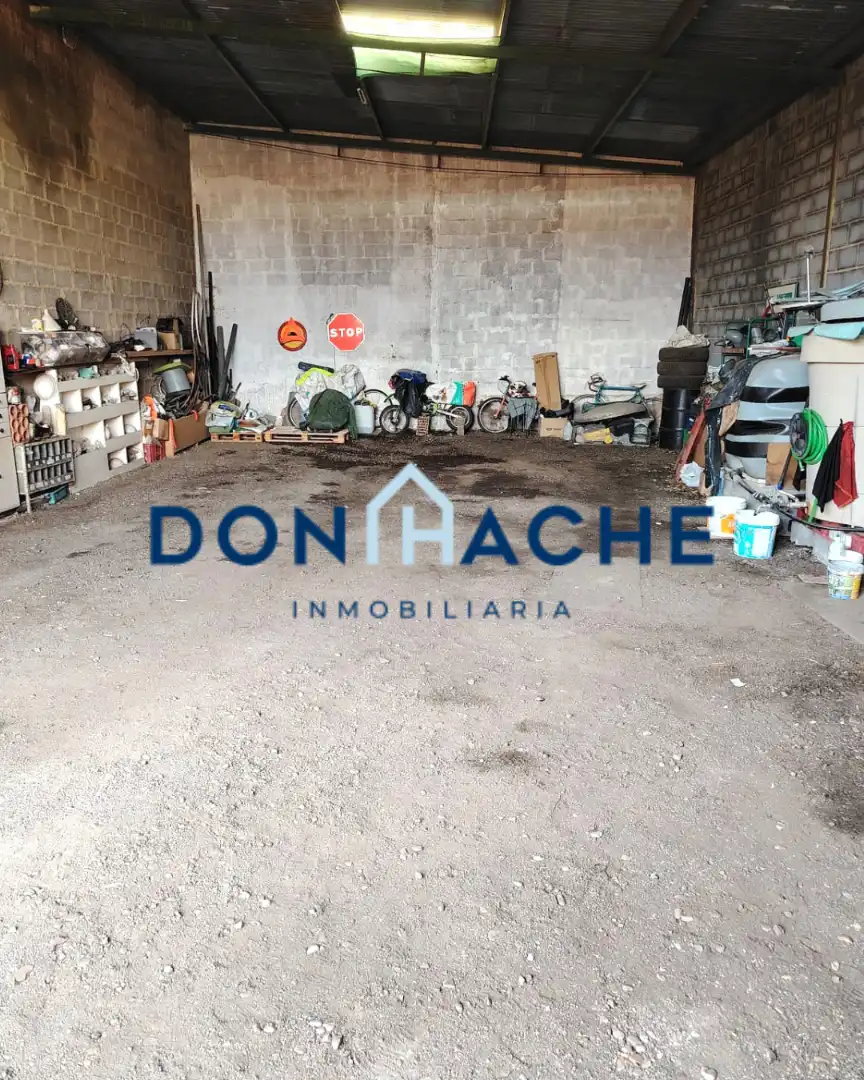 Nave industrielle à vendre à Este