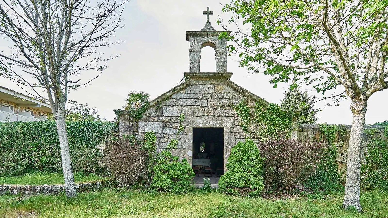 Vista exterior de Casa o xalet en venda en Tomiño amb Calefacció, Jardí privat i Terrassa