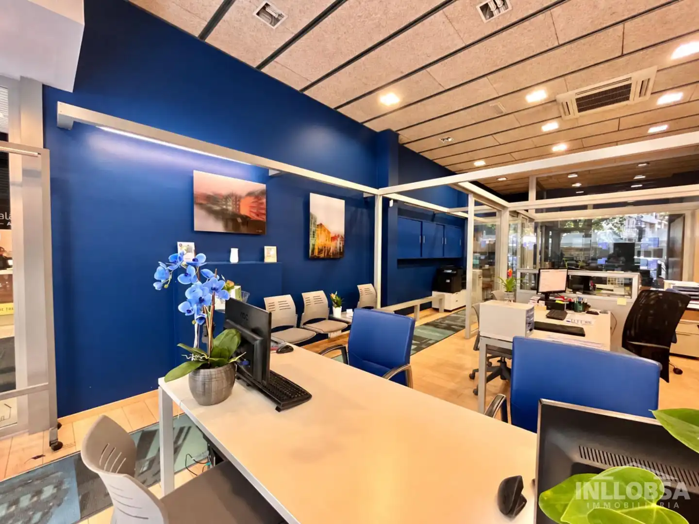Office space to rent in Centre - Passeig i Rodalies, imagen 2