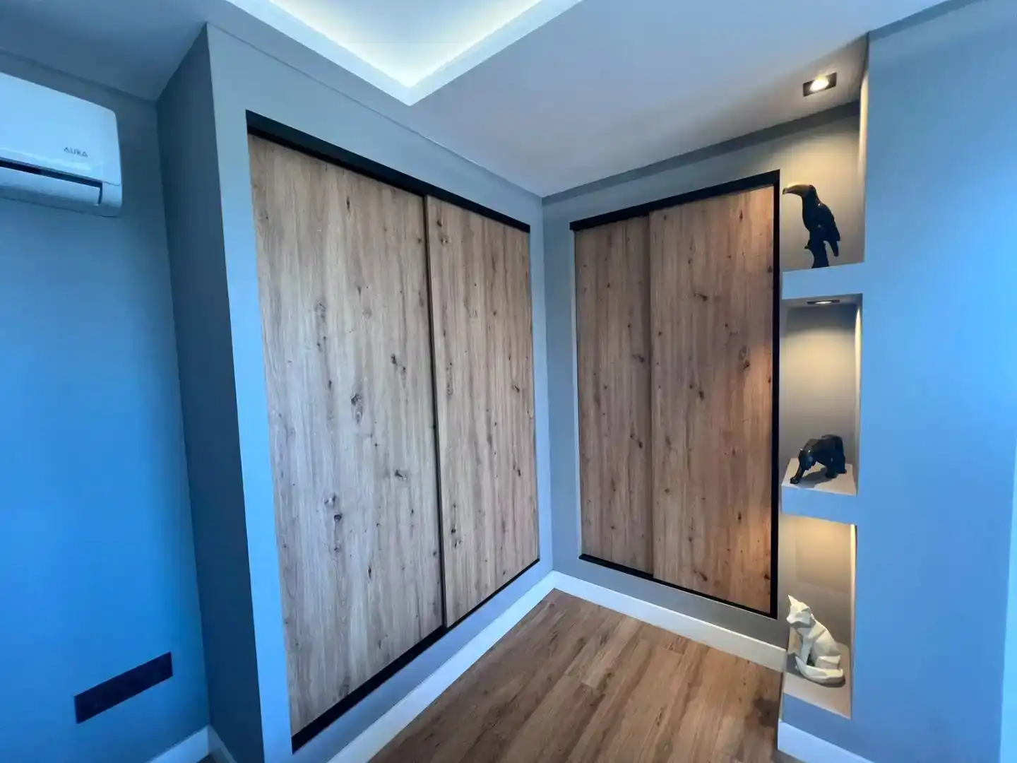 Dormitori de Pis en venda en Estepona amb Aire condicionat, Parquet i Piscina