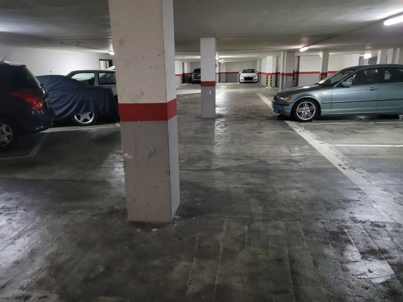 Parkplatz von Garage zum Verkauf in Sabadell