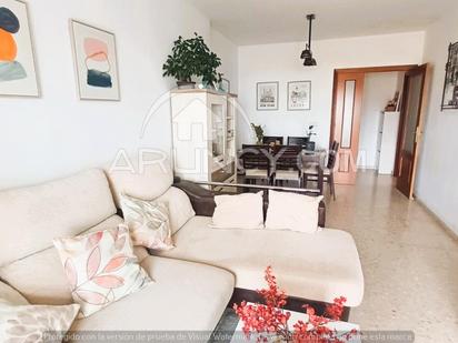 Living room of Flat for sale in Alcalá de Guadaira  with Air Conditioner, Heating and Terrace