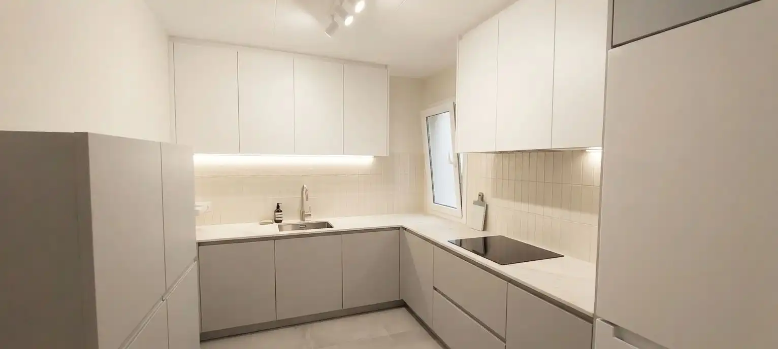 Cocina de Piso en venta en Barberà del Vallès con Calefacción