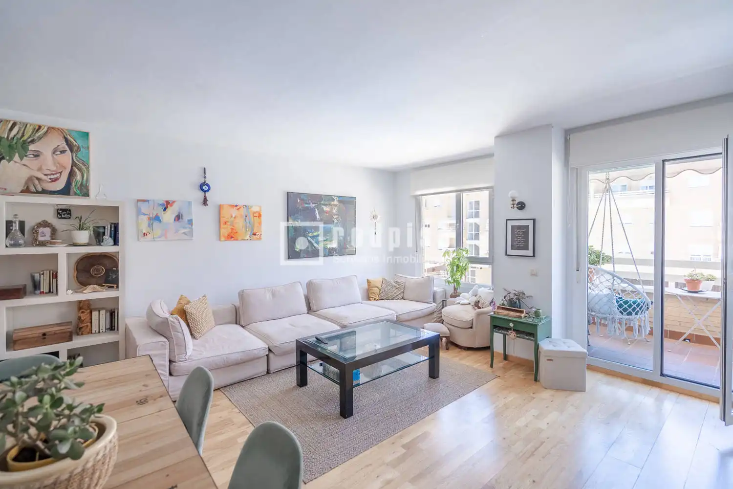 Außenansicht von Wohnung zum Verkauf in Arroyomolinos (Madrid) mit Klimaanlage, Heizung und Privatgarten
