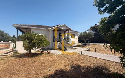 Exterior view of House or chalet for sale in El Casar  with Heating, Private garden and Terrace