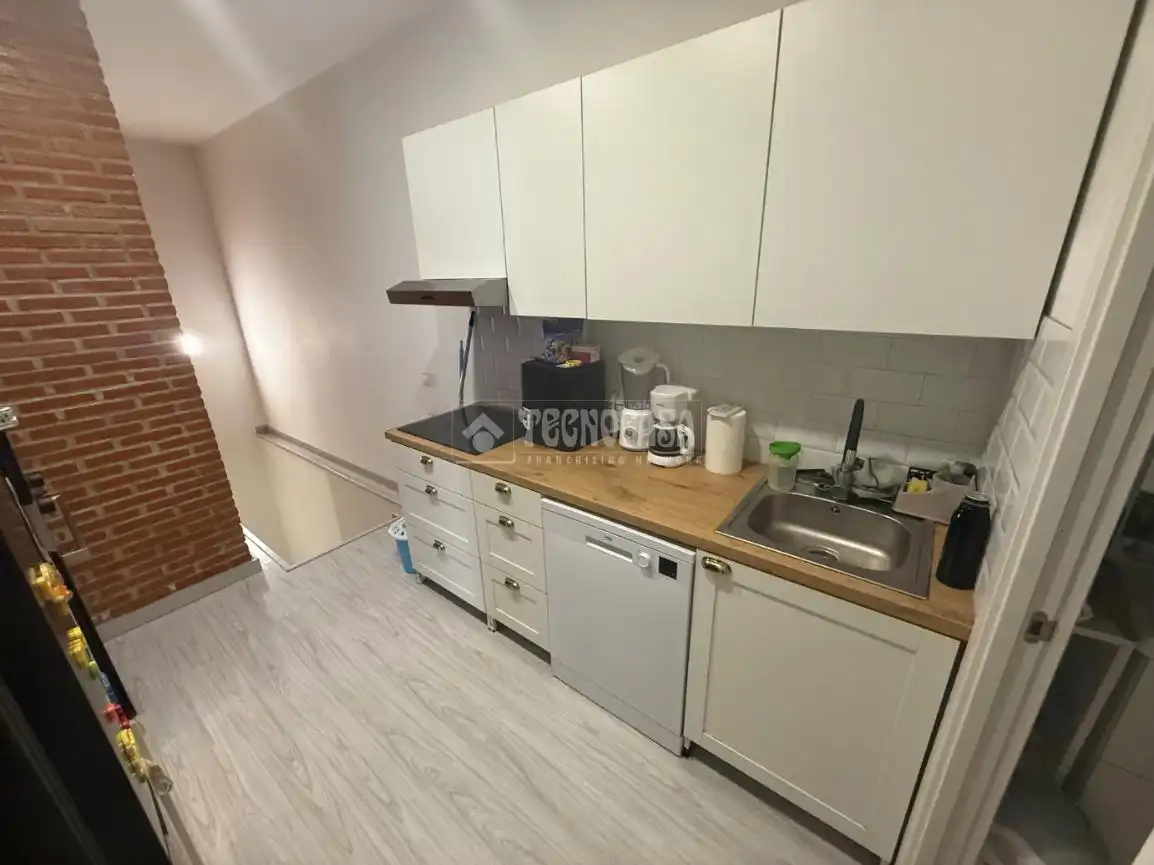 Küche von Wohnung zum Verkauf in Madrid