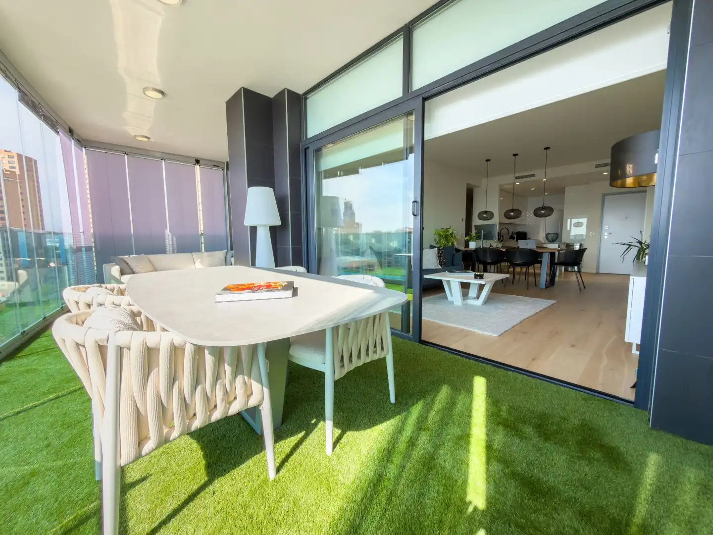 Apartamento con piscina en venta en Playa de Poniente, imagen 2