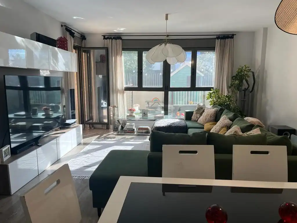 Living room of Flat for sale in Torremolinos  with Air Conditioner, Terrace and Storage room