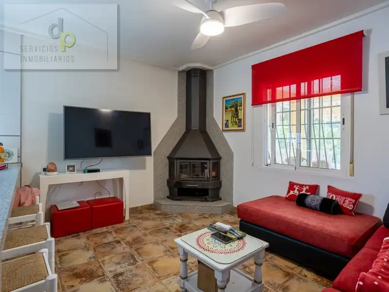 Detached house with pool for sale in La Foia - Daimés - Asprella, imagen 16