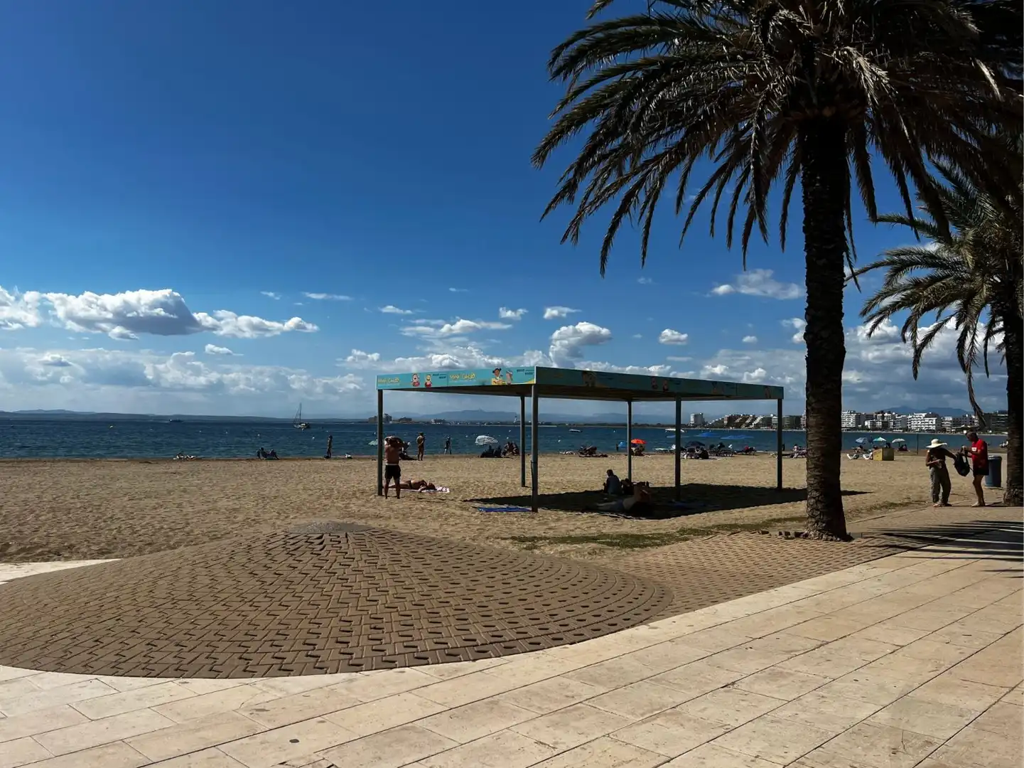 Flat with terrace for sale in Calle CL CAP NORFEU, imagen 12
