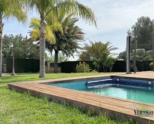 Piscina de Casa o xalet en venda en Palomares del Río amb Aire condicionat, Calefacció i Jardí privat