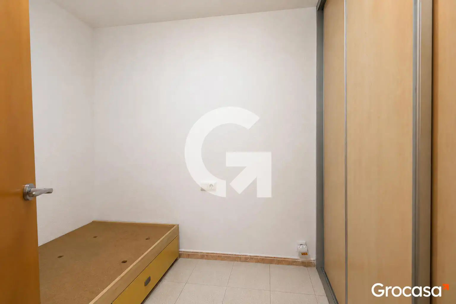 Schlafzimmer von Wohnung zum Verkauf in Sant Boi de Llobregat mit Klimaanlage, Heizung und Möbliert