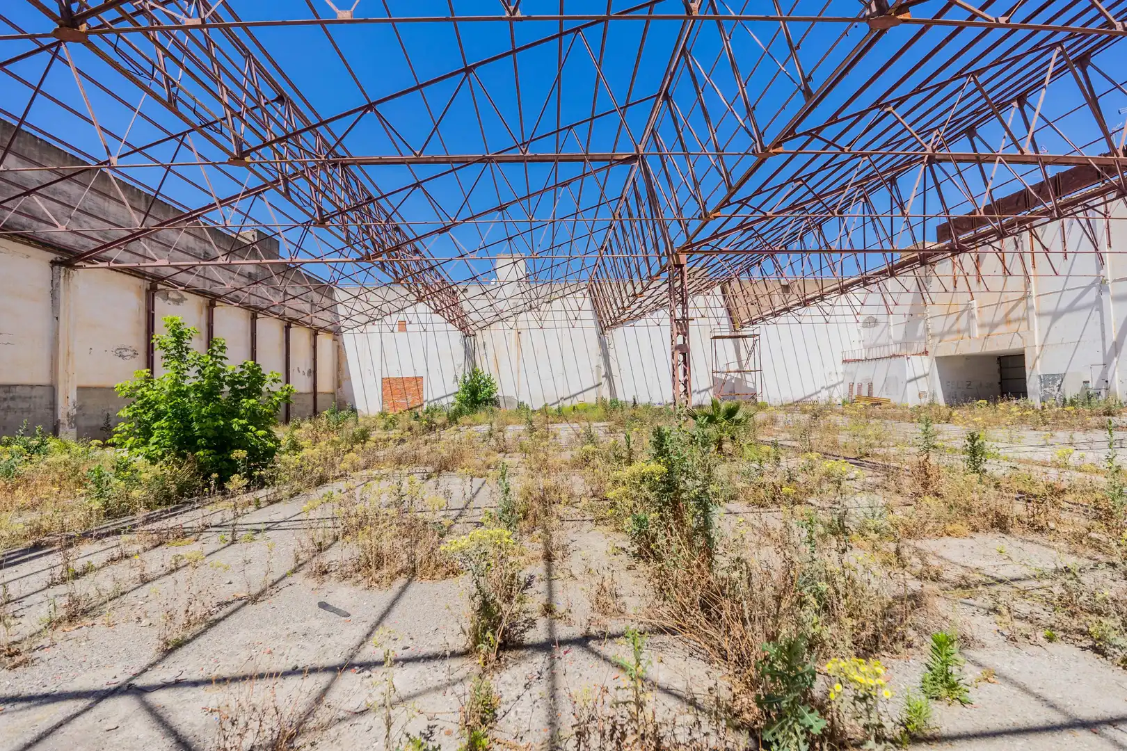 Exterior view of Industrial buildings for sale in Torremolinos