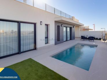Villa avec piscine à vendre à Nueva Torrevieja - Aguas Nuevas