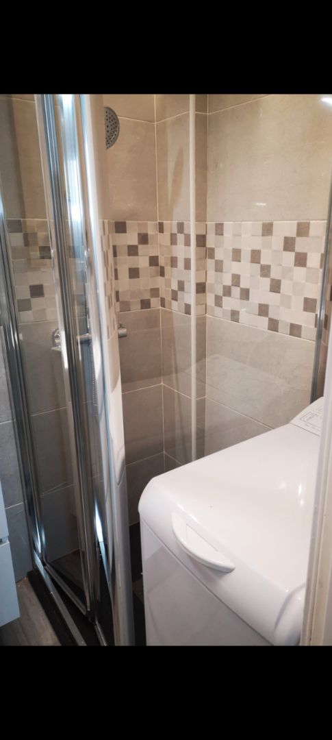 Baño de Piso de alquiler en  Sevilla Capital con Amueblado