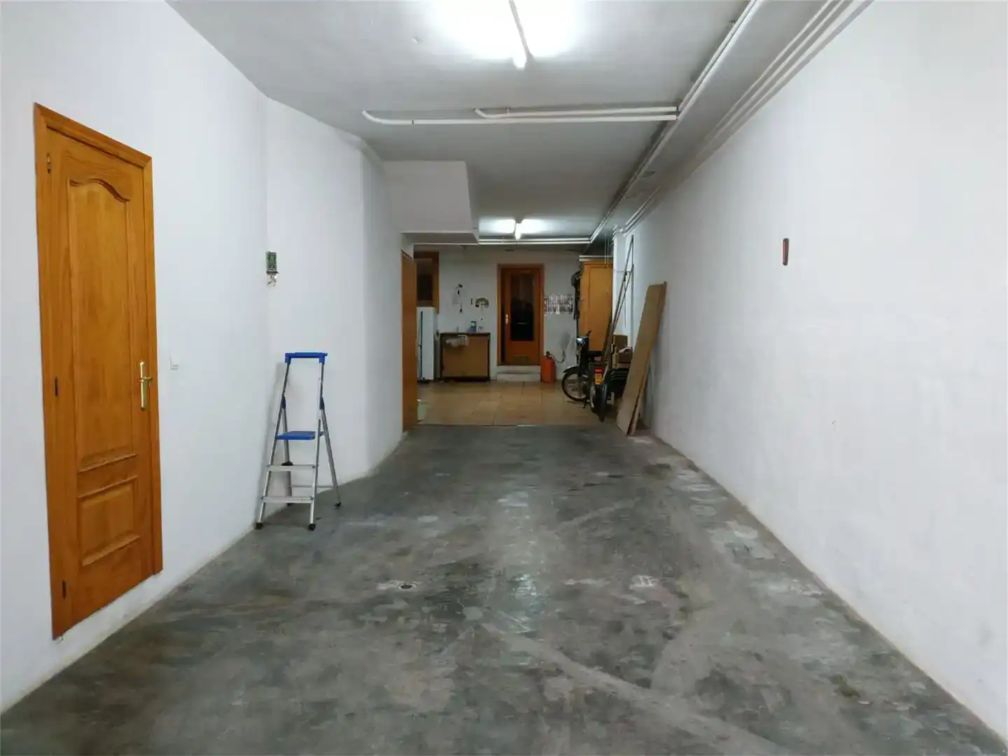 Casa adosada en venta en Calanda con Amueblado y Balcón