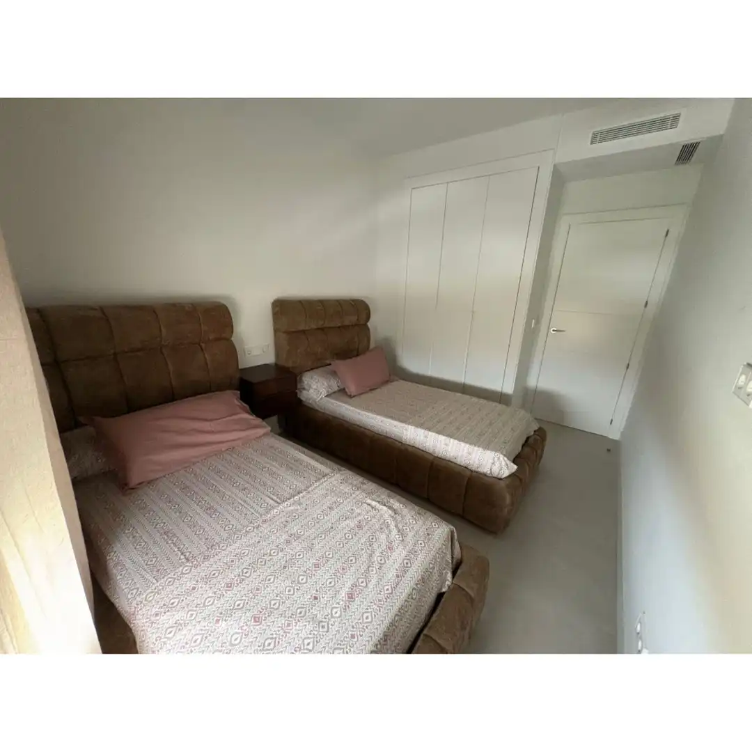 Habitación de Apartamento de alquiler en Mijas con Aire acondicionado y Piscina comunitaria
