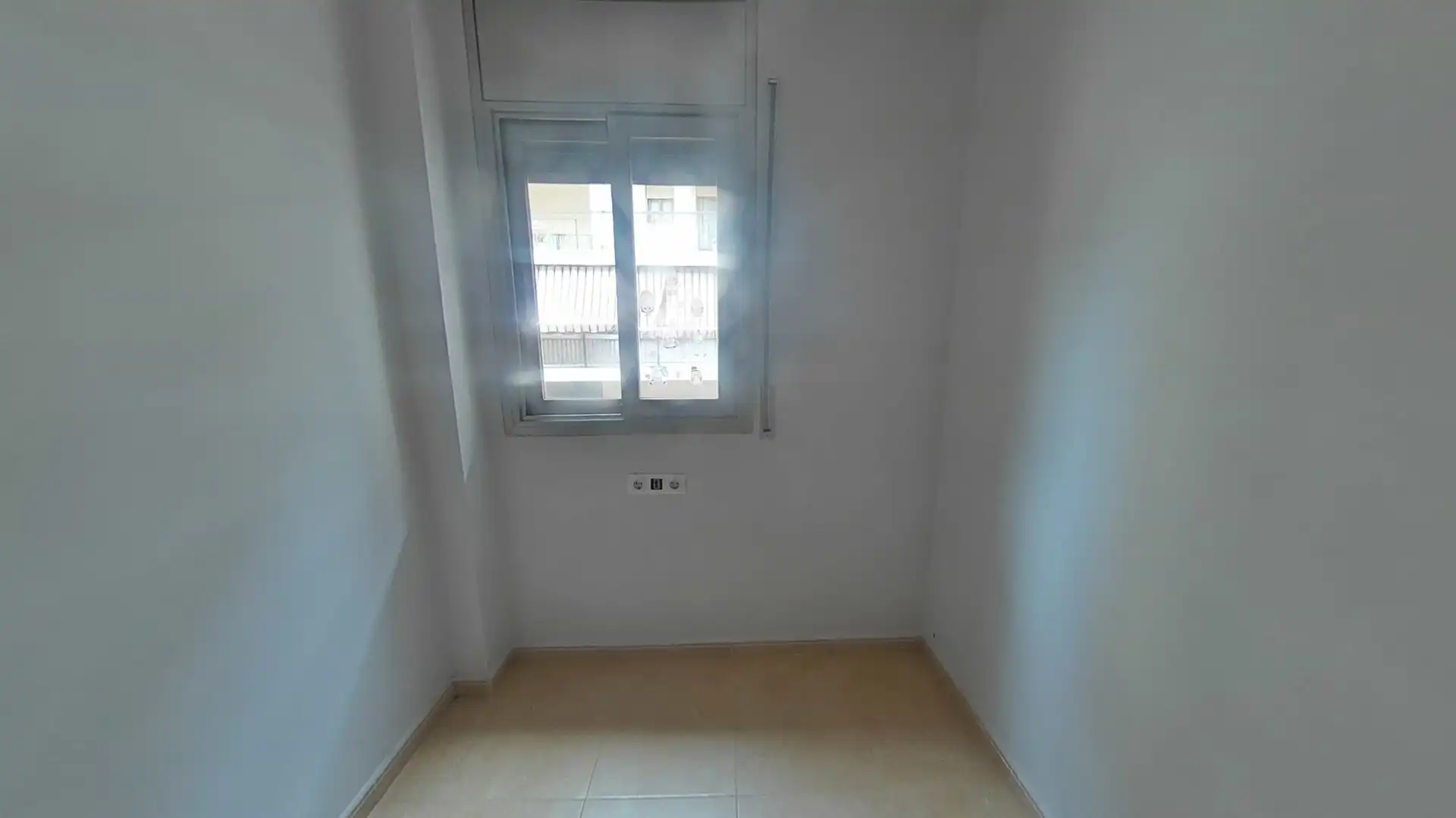 Schlafzimmer von Wohnung zum Verkauf in Torredembarra mit Klimaanlage und Terrasse