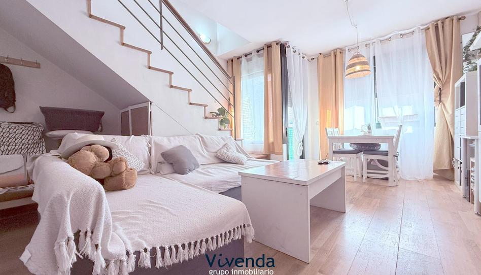 Foto 1 de Dúplex en venda a Yuncos, Toledo