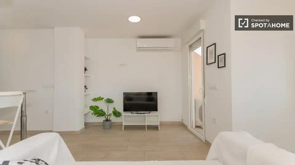 Room in Puçol Ciudad