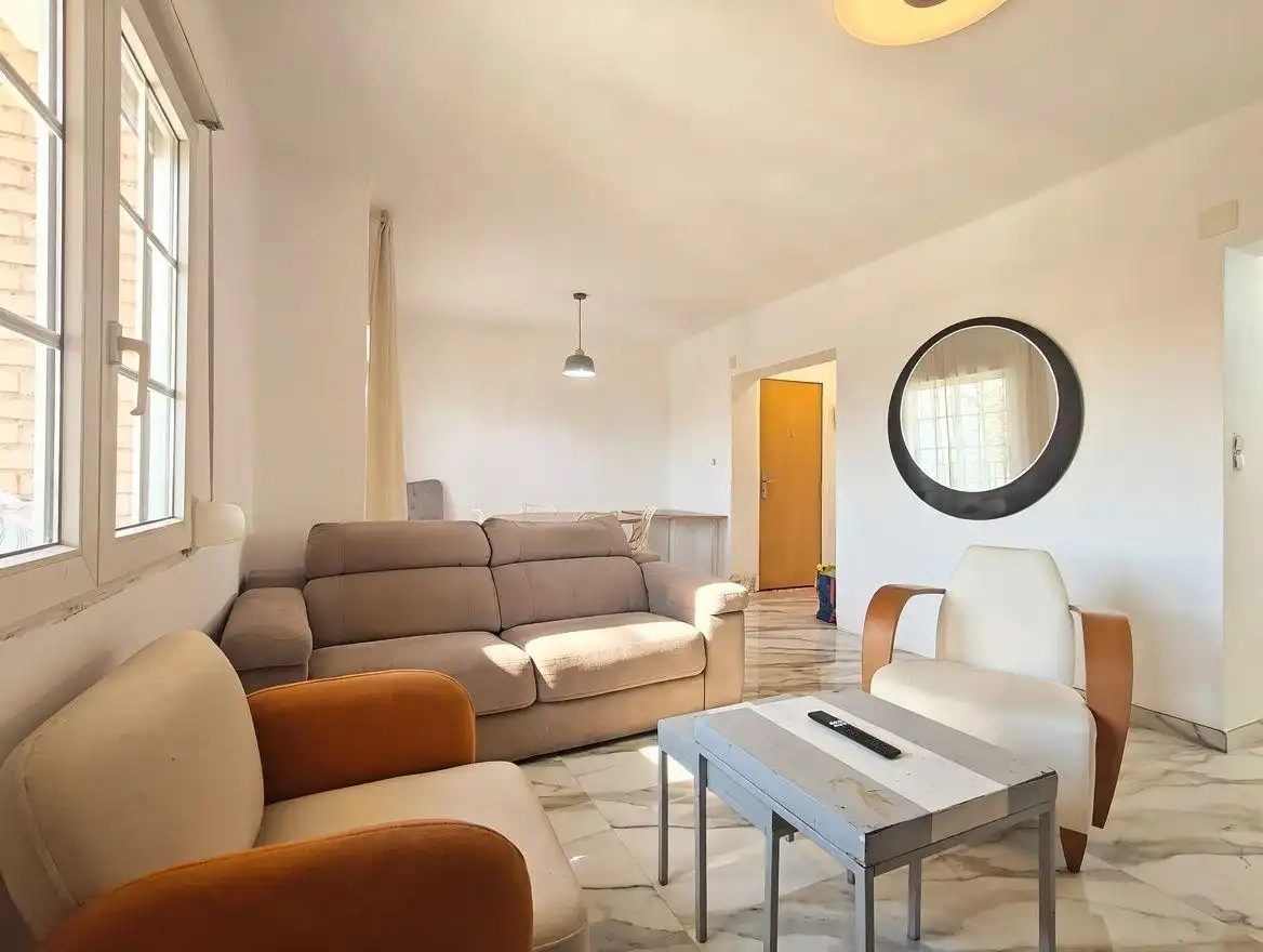 Living room of Flat for share in Burjassot  with Air Conditioner, Heating and Terrace
