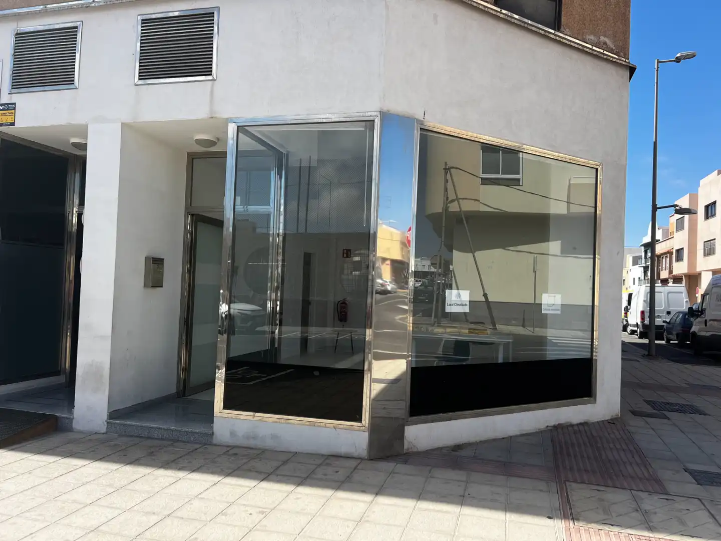 Vista exterior de Local de alquiler en Puerto del Rosario con Aire acondicionado