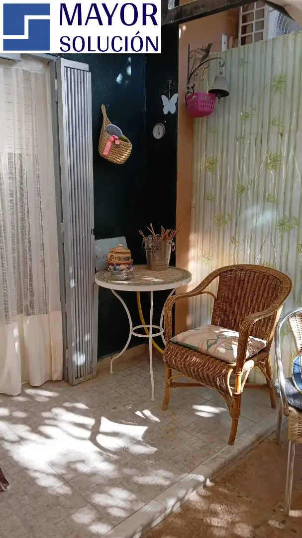 Terraza de Piso en venta en Ullà con Jardín privado, Terraza y Amueblado