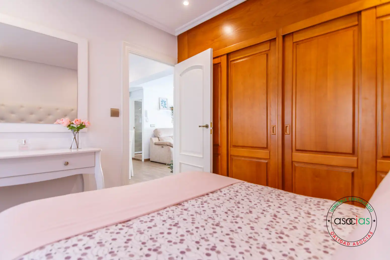 Bedroom of Flat for sale in Oviedo   with Heating