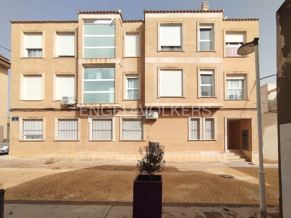 Exterior view of Apartment for sale in Casinos  with Air Conditioner, Heating and Balcony