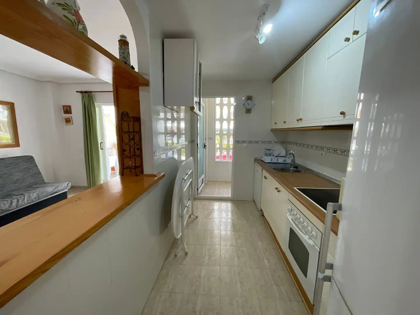 Appartement compact avec terrasse à louer à La Mata, imagen 8