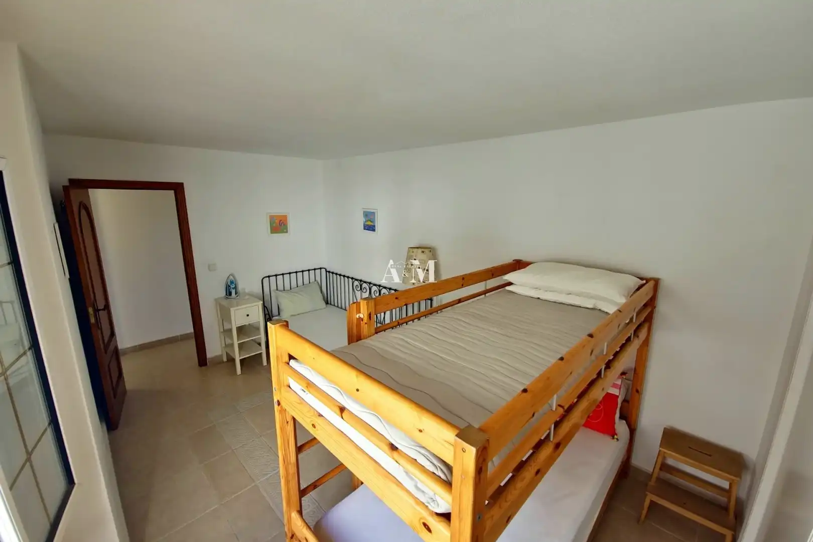 Habitación de Piso de alquiler en Torrevieja con Aire acondicionado, Calefacción y Amueblado