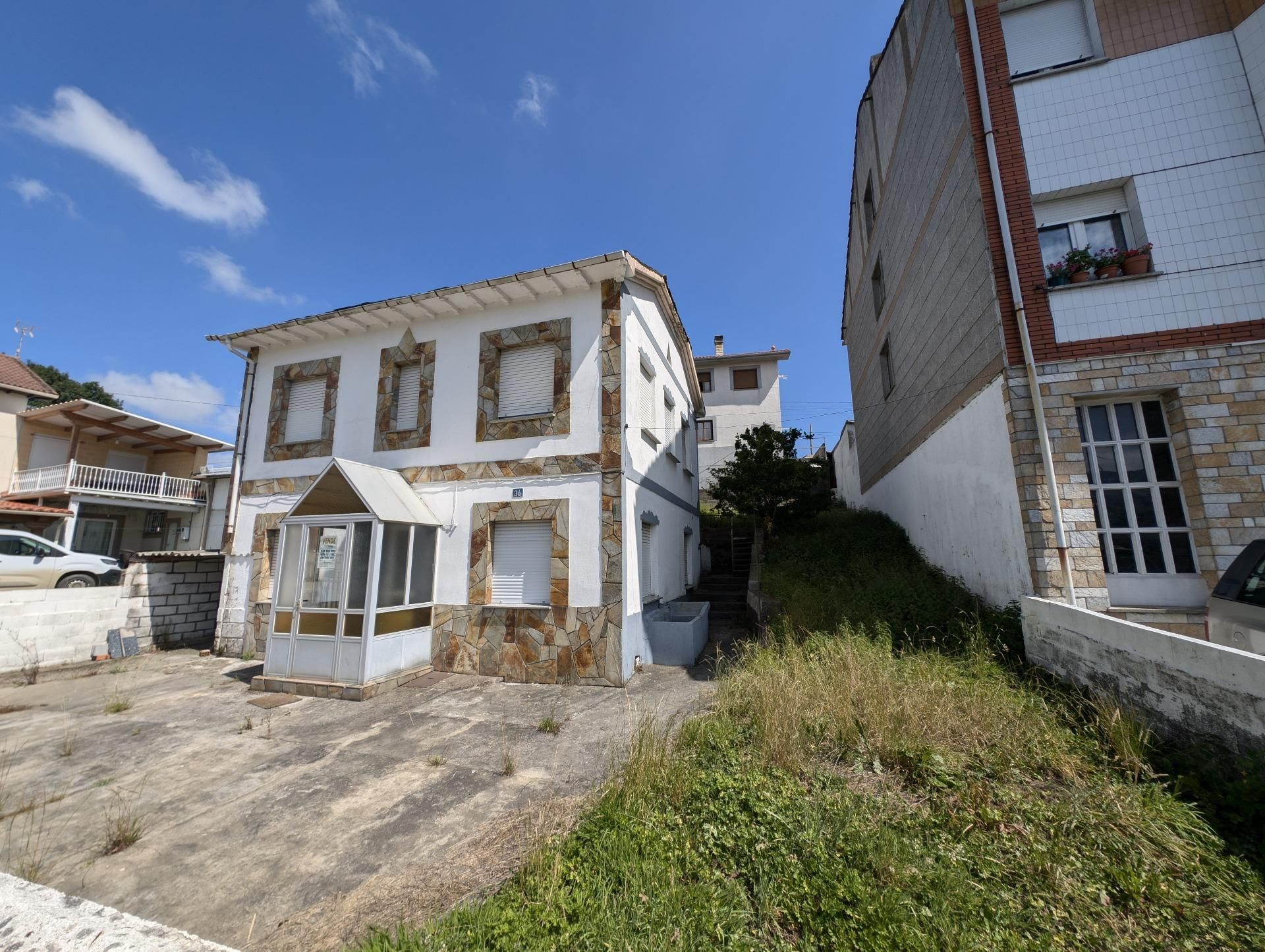 Exterior view of House or chalet for sale in Tineo  with Heating, Private garden and Storage room