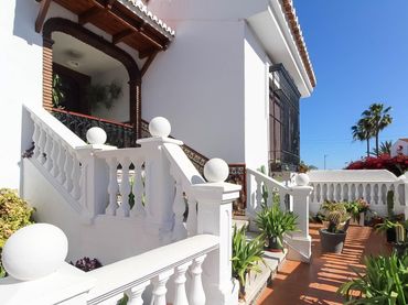 Villa con piscina in vendita a Motril  ciudad