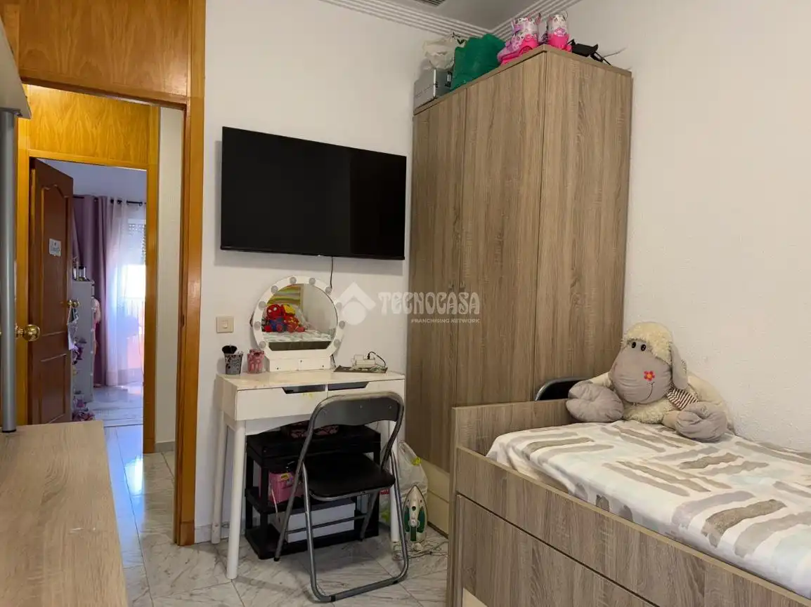 Habitación de Casa adosada en venta en Sevilla