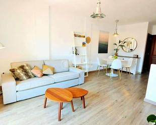 Sala d'estar de Dúplex de lloguer en Granadilla de Abona amb Aire condicionat i Terrassa