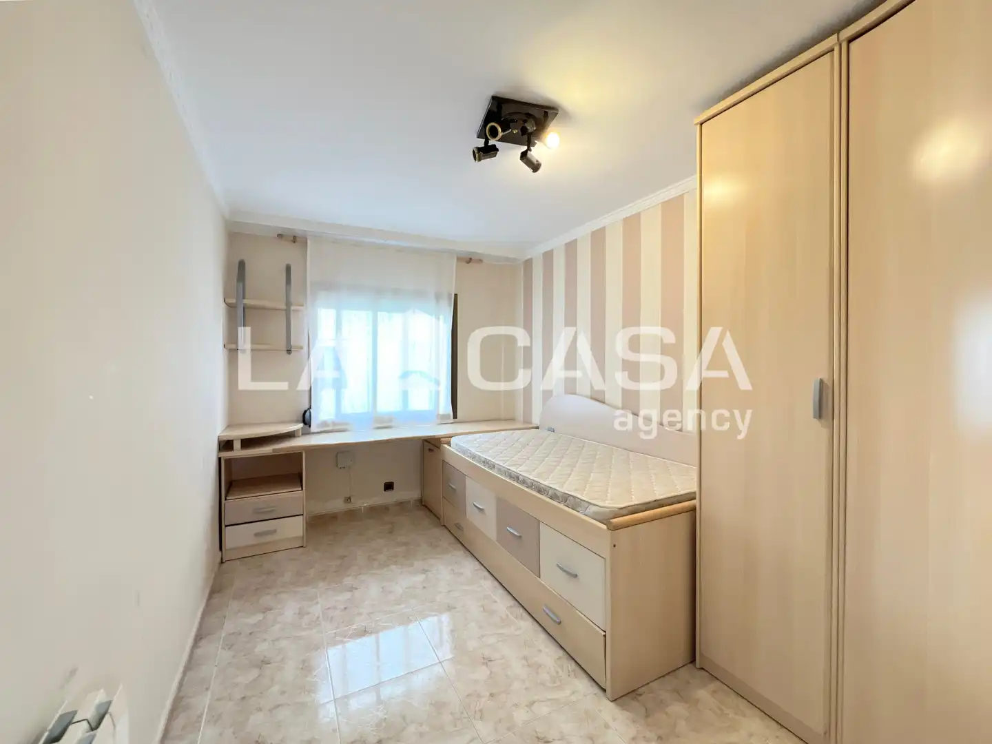 Flat for sale in Badalona  with Heating and Balcony
