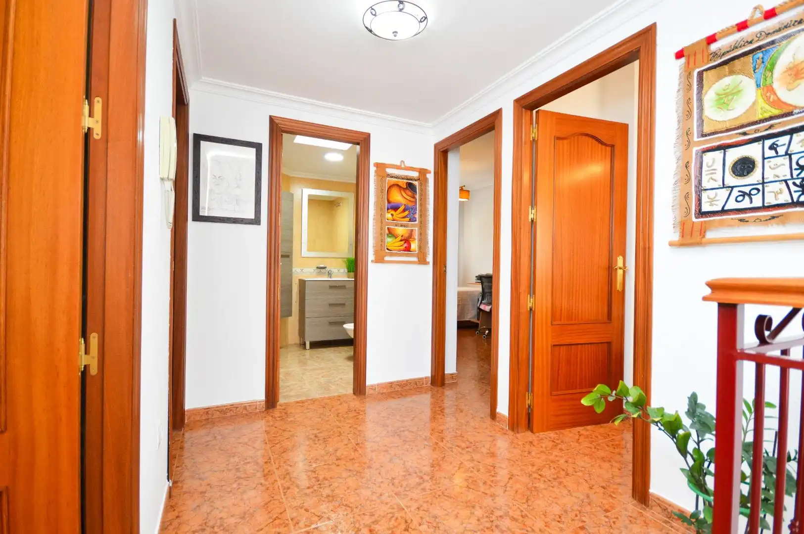 Casa con jardín en venta en Calle Calle Aneto 14, imagen 23