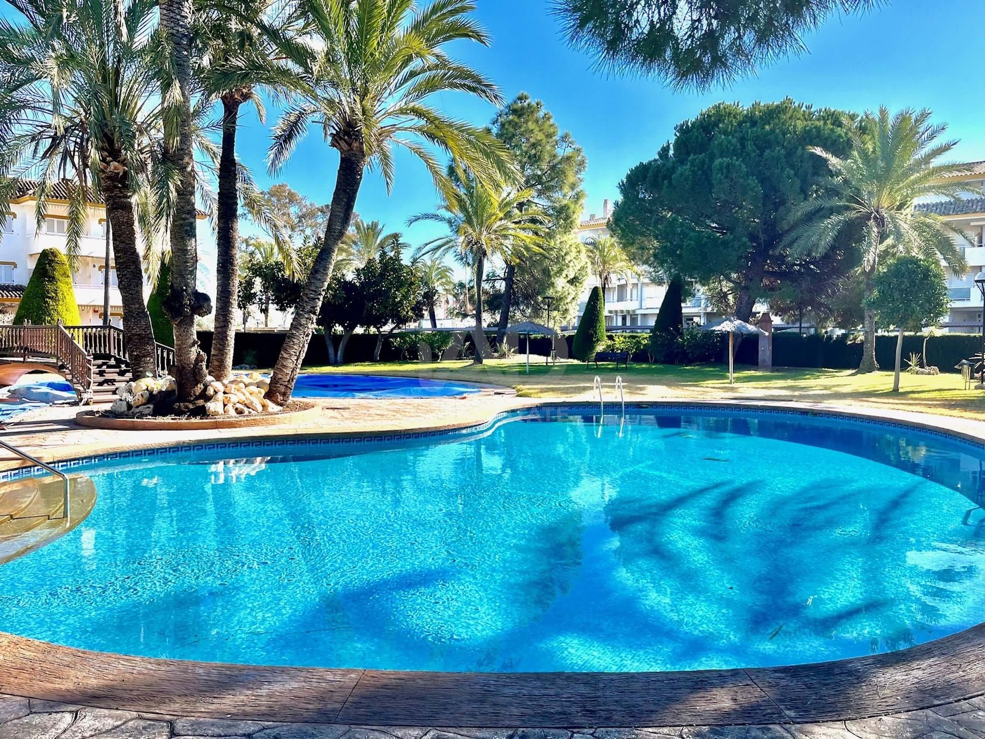 Piscina de Piso en venta en Torreblanca con Aire acondicionado, Calefacción y Terraza