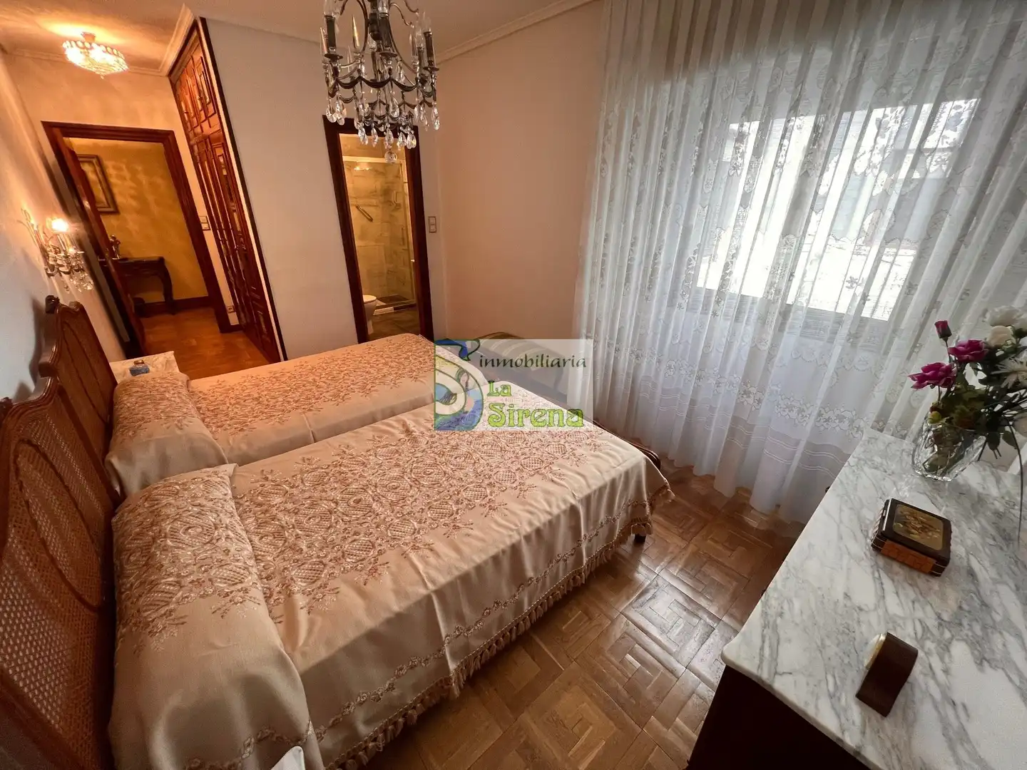 Habitación de Piso en venta en Castro-Urdiales con Calefacción, Terraza y Amueblado