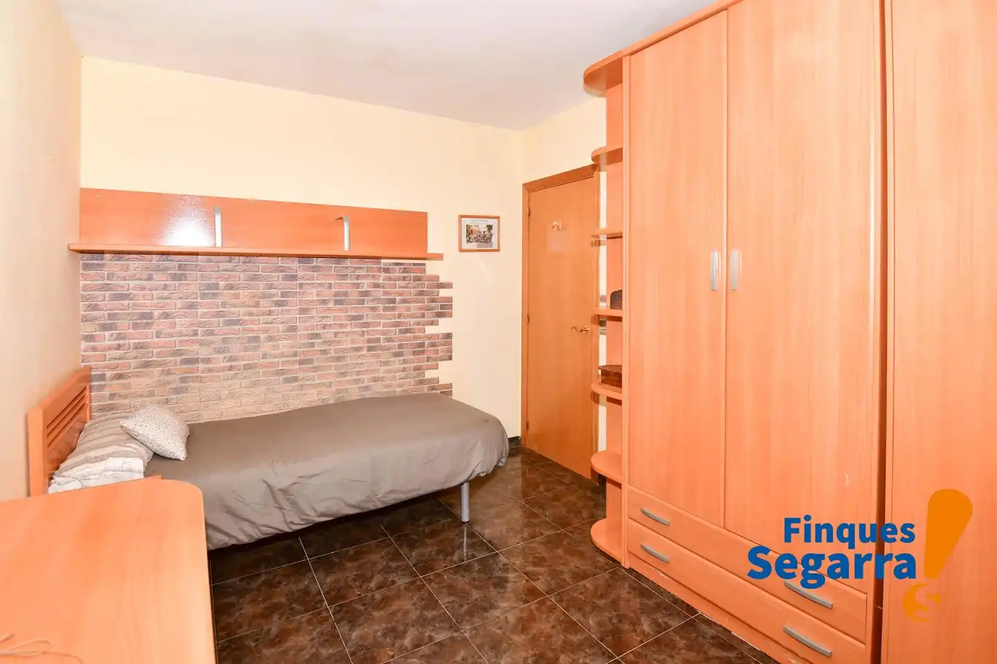 Bedroom of Flat for sale in El Vendrell  with Air Conditioner, Terrace and Community pool