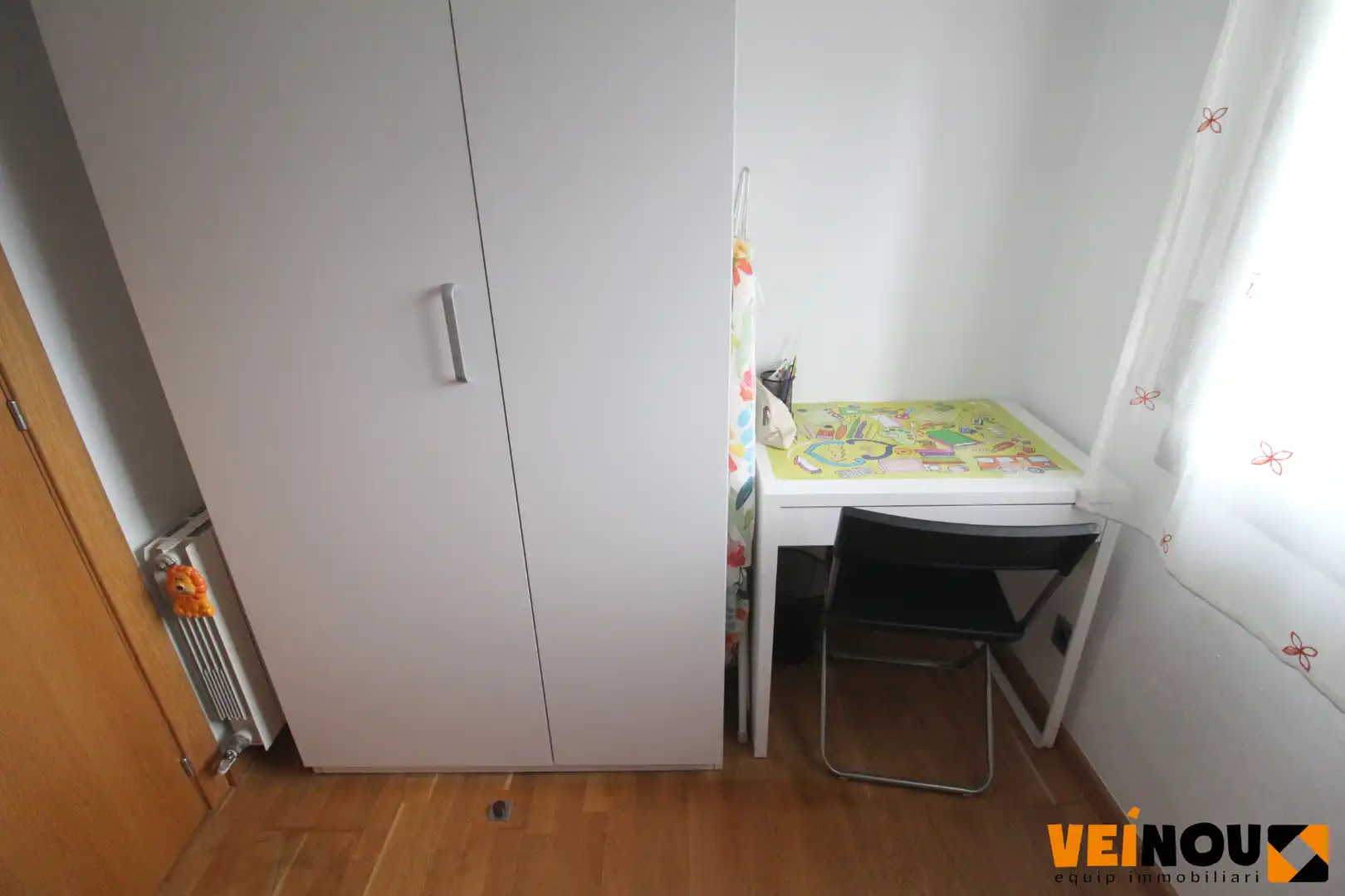 Dormitori de Pis en venda en Esplugues de Llobregat amb Calefacció, Parquet i Balcó
