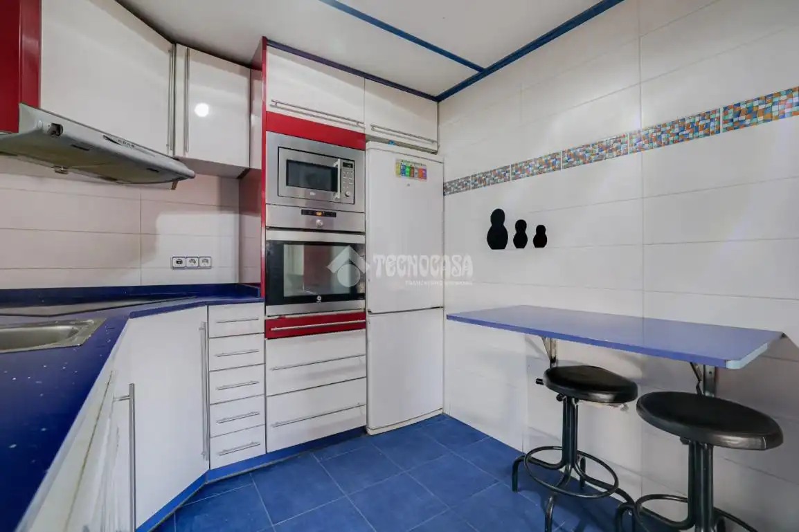 Kitchen of Flat for sale in Rubí