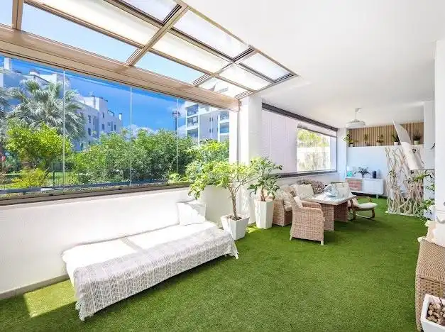 Terrassa de Planta baixa en venda en Torremolinos amb Aire condicionat, Calefacció i Jardí privat